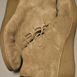 Lucky Brand sz 8½ wedge ankle boots